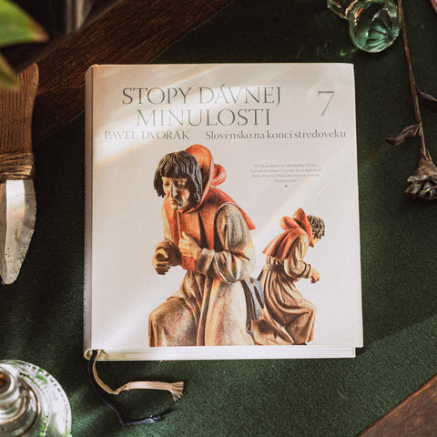 Slovensko na konci stredoveku; odbobie od sobášu Márie a Karola Chromého (1270) až po priznanie majstra Mikuláša (1552); Stopy dávnej minulosti 7. diel